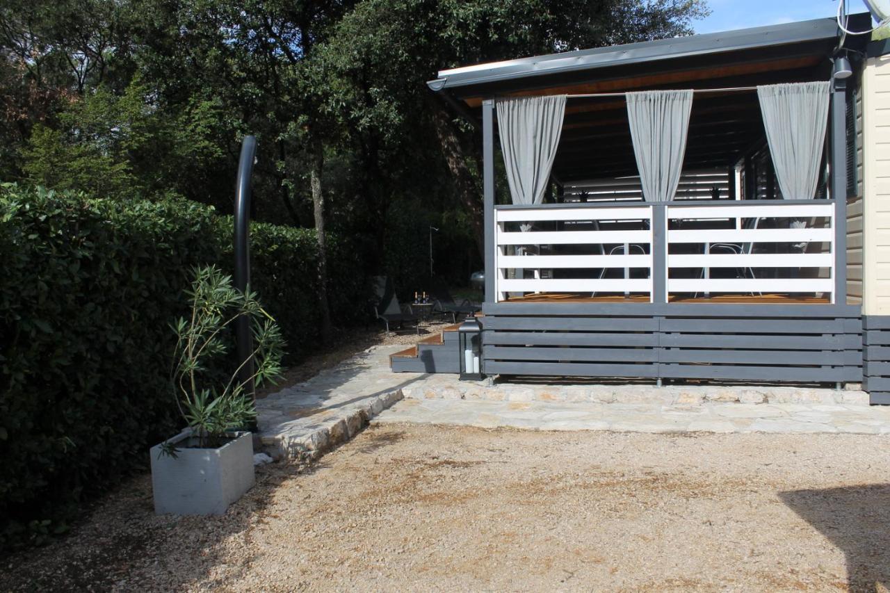 Mobile Home CICIBELA Biograd Na Moru Extérieur photo